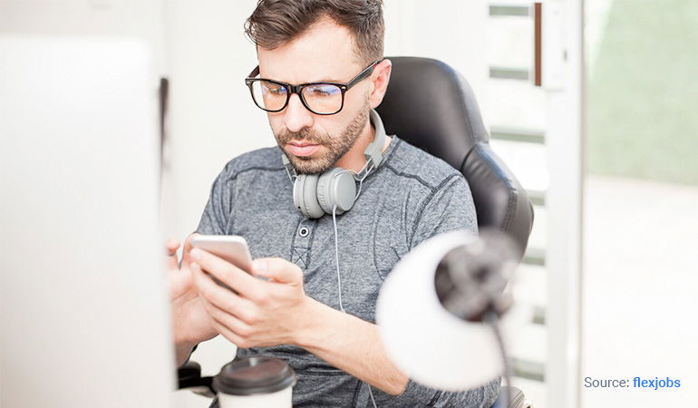 Avoid distractions while making cold calls