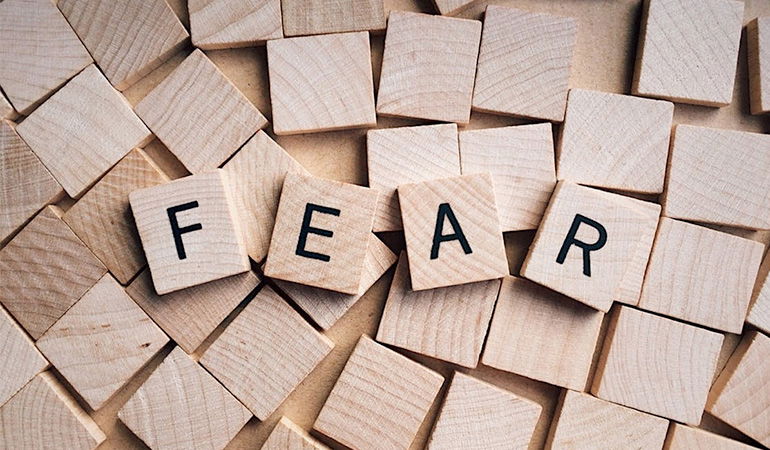 Cope up with the fear of rejection in cold calling